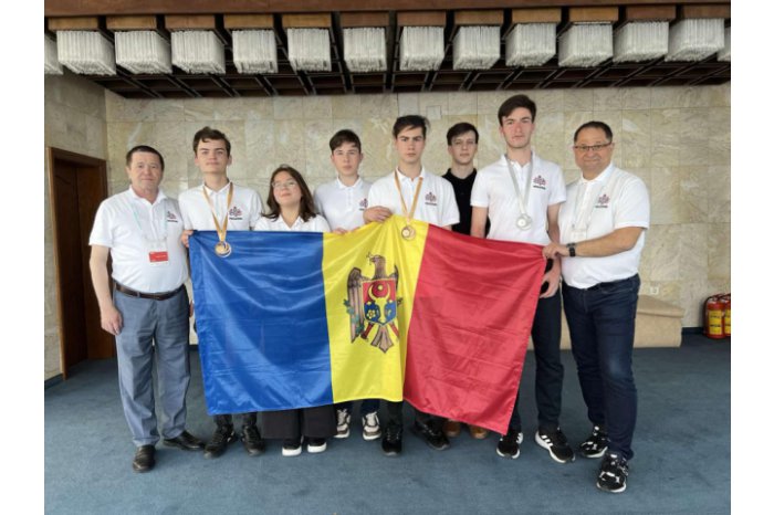Moldovan students won silver, bronze medals, honorable mentions at Balkan Mathematical Olympiad
