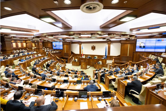 MPs from EU countries mark Europe Day at Moldovan parliament's headquarters 