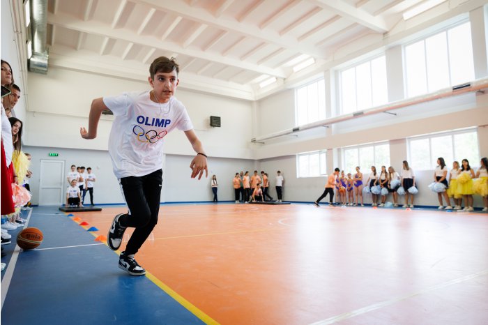 Sala de sport a Liceului „Alexandru Donici” din Peresecina, Orhei, a fost renovată cu sprijinul american
