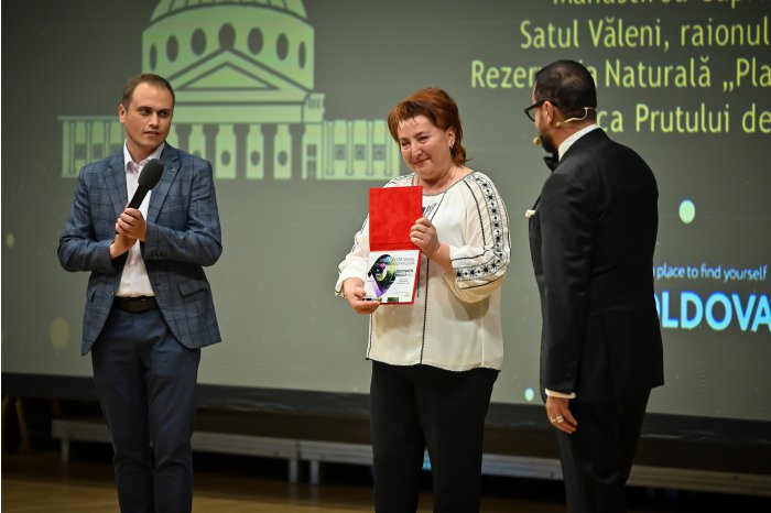 Satul Văleni din Cahul, marele câștigător al distincției speciale „Destinația Anului în Republica Moldova”, la un concurs desfășurat în România