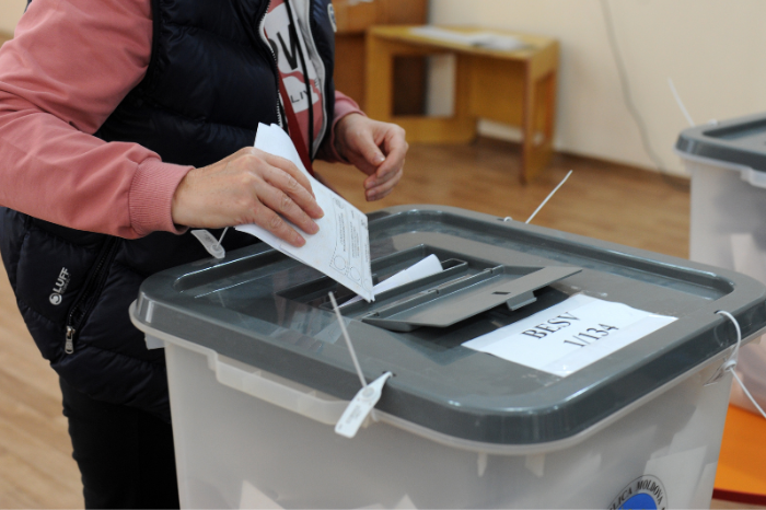 CEC: Vineri este ultima zi în care este permisă agitația electorală pentru turul doi al alegerilor locale noi