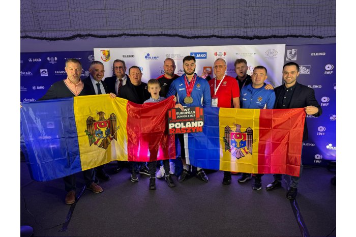 Moldovan national weight-lifting team wins 16 medals at U-20, U-23 European Championships  