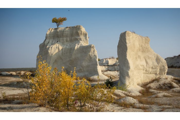 Discover Moldova with #MOLDPRES: Landscapes like in Switzerland in village on bank of Prut river in Edinet district   