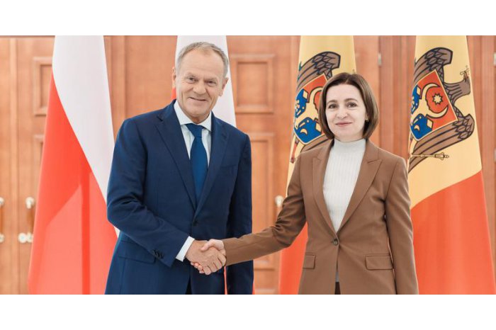 Moldovan president has phone conversation with Polish PM 