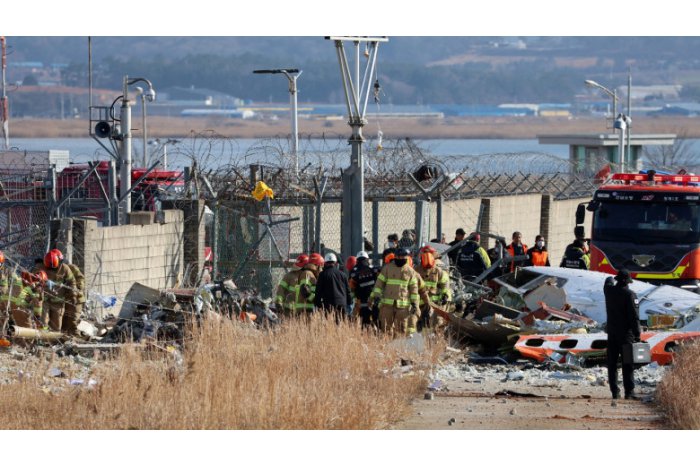 Tragedie aviatică în Coreea de Sud. Un avion cu 181 de oameni la bord a explodat